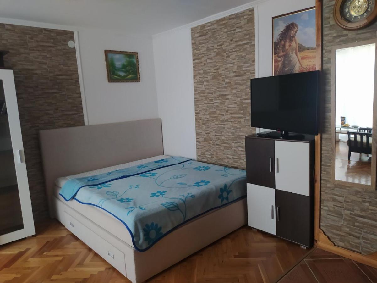 Apartment Nedovic Будва Екстер'єр фото